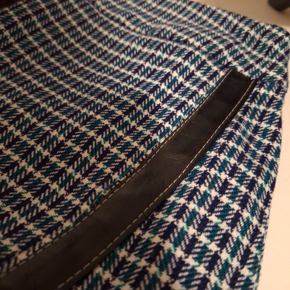 Vintage Skirts - Picture 2 of 4